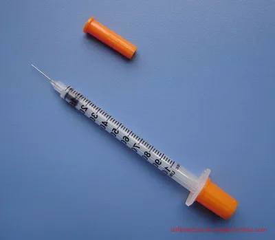 Одноразовый инсулиновый шприц 0,5 мл/1 мл/2 мл/5 мл - Китай Шприц,  стерильный шприц