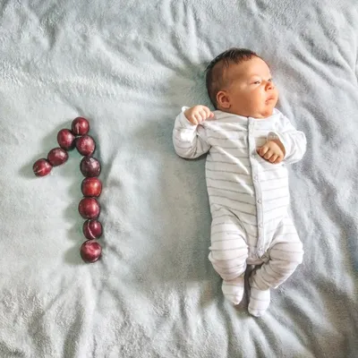 1 месяц сыну | Kids rugs, Kids, Baby face