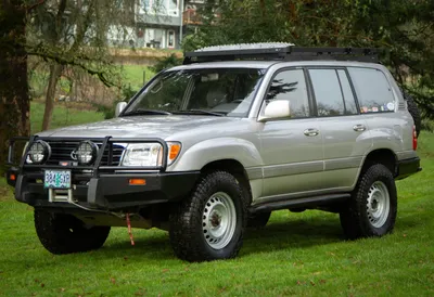 Does the 100 Series Toyota Land Cruiser deserve its legendary status?