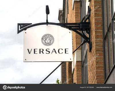 Versace Тарелка Virtus Alphabet X 17 см in черный,золотистый | Versace RU