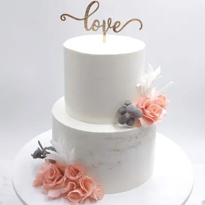 Свадебный торт белый с живыми цветами - Каталог товаров - Paris Dessert - Кондитерская Киев