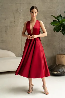 Красное платье-миди на свадьбу Nolla Barni | Купить вечернее платье в  салоне Валенсия (Москва)