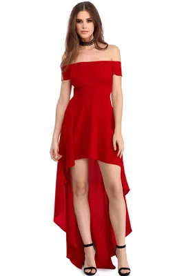 Красное вечернее платье с открытыми плечами и асимметричной юбкой со  шлейфом арт.36947 - купить в Екатеринбурге