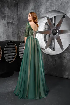 Изумрудное вечернее платье Kira Nova Марта — купить в Москве - Свадебный ТЦ  Вега