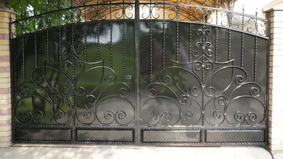 Ворота частного дома - ПОЛИСАН
