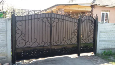 Ворота для дома кованые чёрные с золотом, цена 21500 грн — Prom.ua  (ID#1518319566)