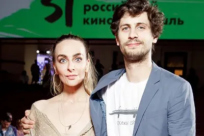 Новый «Пушкин»: Устинова и Молочников на премьере сериала - PEOPLETALK