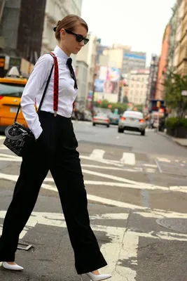 Стиль Lady Like в одежде (69 фото): как создать гардероб бизнес-леди,  худеньким и полным девушкам | Suspenders fashion, Suspenders for women,  Menswear inspired