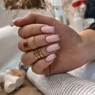 Френч, светоотражающий гель-лак | Ombre acrylic nails, Nails, Acrylic nails