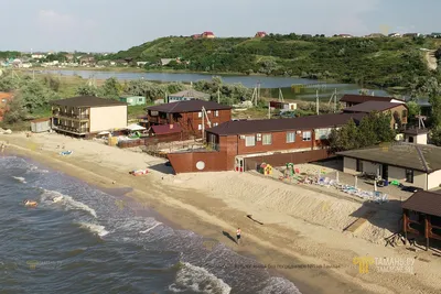 Гостевой дом \"Ковчег\" на берегу моря, база \"Чайка\" в Голубицкой, на  Набережной, 70