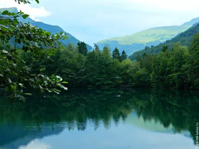 Кабардино-Балкария: Нижнее Голубое озеро (Церик Кель)