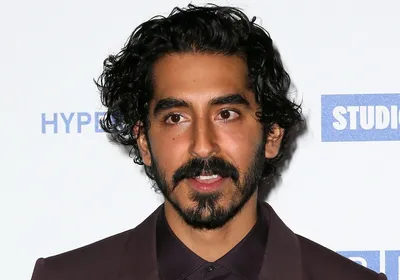 Дев Патель (Dev Patel) - актёр, продюсер - фильмография - Легенда о Зелёном  рыцаре (2020) - европейские актёры - Кино-Театр.Ру