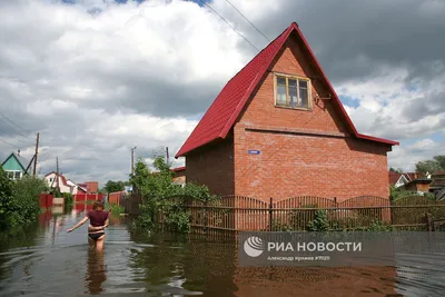 Подтопленные дачные участки в черте Новосибирска | РИА Новости Медиабанк