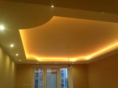 Двухуровневый потолок из гипсокартона с подсветкой: особенности
