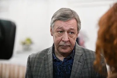 Адвокат Михаила Ефремова сообщил, когда артист сможет просить об УДО