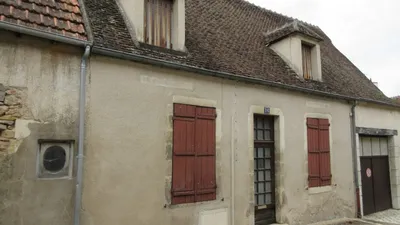 Вилла во Франции за 1 евро: как стать владельцем старинного дома |  Новини.live