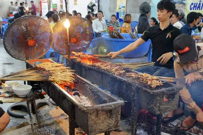 Все про кухню Вьетнама для туристов - блюда и напитки, где и что поесть,  цены