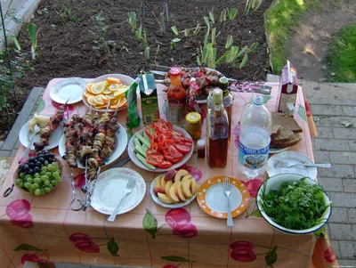 Еда на природе вкуснее, чем в домашних условиях? Этому есть объяснение —  Ferra.ru