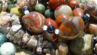 Магические свойства яшмы - пестрый камень