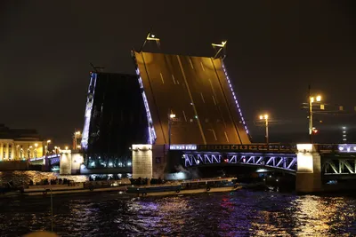 Гренадерский мост в Санкт-Петербурге: описание, история, экскурсии, точный  адрес