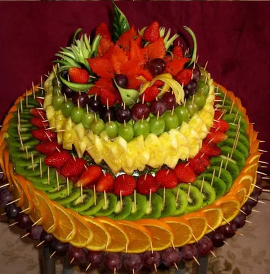 карвинг фрукты фруктовый торт | Edible fruit arrangements, Fruit buffet,  Fruit platter designs