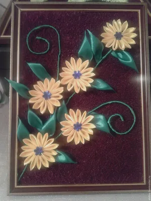 Картины из цветов канзаши – купить на Ярмарке Мастеров – CE1K7RU | Картины,  Алматы | Цветы канзаши, Цветы, Золотые цветы