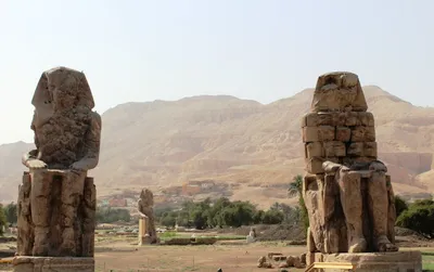 Колоссы Мемнона в Египте | История, кино и путешествия | Дзен