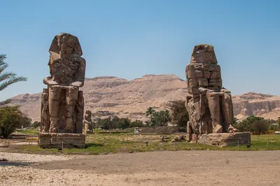 Файл:Memnon 02.jpg — Википедия