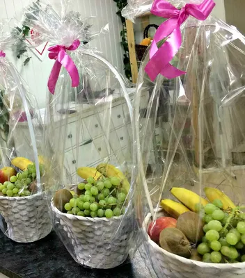 Корзины фруктов «Для коллег» заказать с доставкой в Челябинске - салон  «Дари Цветы»