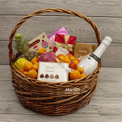 Подарочная корзина с фруктами «Летний вечер» — магазин подарков Макс-ГИФТ