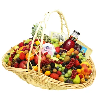 Подарочная корзина с фруктами, сырами и соком Много фруктов купить за 7 150  руб в СПб