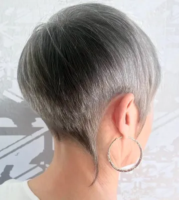 20 шикарных стрижек на короткие волосы для дам 40-50 лет: вид сзади |  Красотка | Дзен