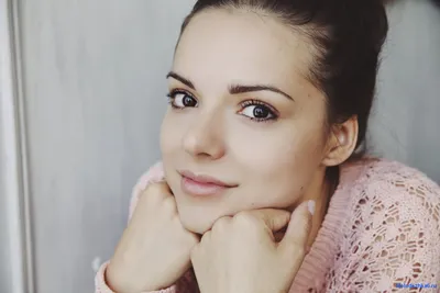 Даша, новая девушка Куницына (актриса Анна Глаубэ) из сериала Молодежка  (2019)