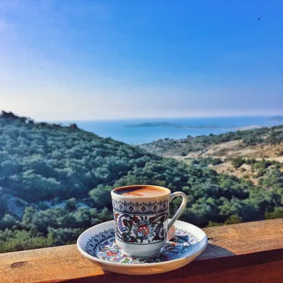 Мандруй Дешевше - Как же здорово утром пить кофе и смотреть на море... |  Facebook