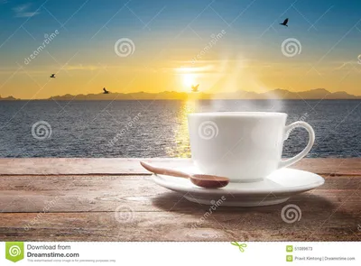 Чашечка кофе на берегу моря в Гагре - отличное начало дня Фото: irinaches  #гагра... - Городской Портал Сочи
