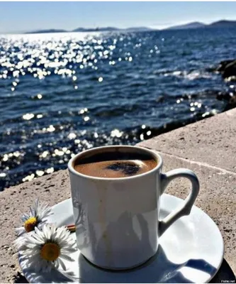 Кофе на фоне моря - фото и картинки: 30 штук