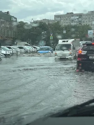 Краснодар | Улицы Краснодара снова затопило во время дождя. Показываем, что  происходит в городе - БезФормата