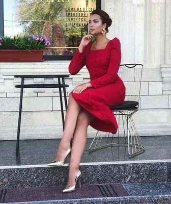 Платье красное ,платье дизайнерское ,платье классика! – купить онлайн на  Ярмарке Мастеров – JJOD0RU | Платья, Москва