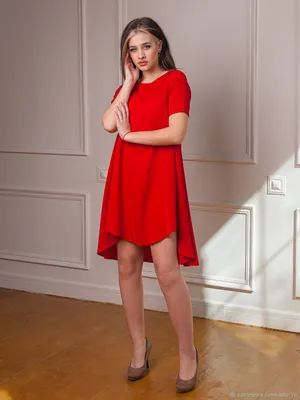 Красное платье – с чем носить красное платье?