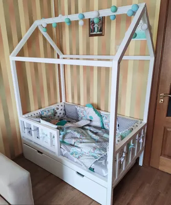 Детская кровать домик без ящиков в белом цвете
