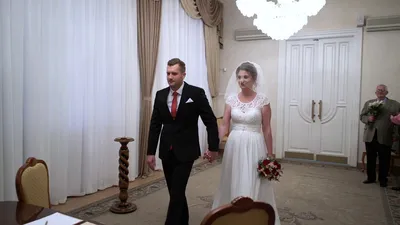 Кутузовский ЗАГС зарегистрировал 43 брака 22.02.2022 - YouTube