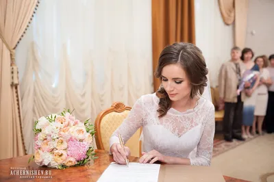 Кутузовский дворец бракосочетания открыли после ремонта. Как он выглядит |  РБК Life