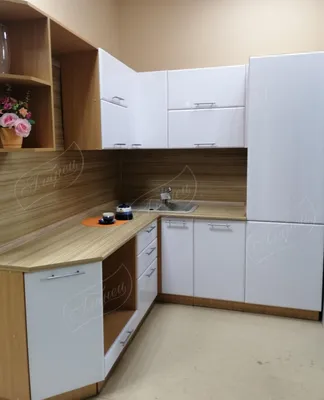 Угловая кухня Коко-Боло на заказ от 55 350 ₽, стиль Модерн, цвет Бук,  размер в Екатеринбурге - Студия кухни Глянец