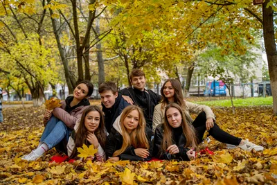 Платья на выпускной в 11 классе — купить в Москве - Свадебный ТЦ Вега