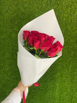 Букет из 11 розовых роз - купить в Москве по цене 1390 р - Magic Flower