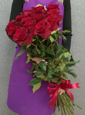 Купить букет из 11 красных роз с доставкой по Киеву и Украине - Annetflowers
