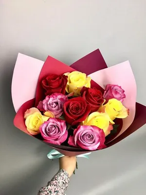 Букет из 11 роз Ревиваль в оформлении купить в Краснодаре с доставкой