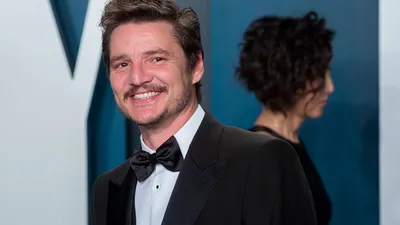 Pedro Pascal Will Join 'Community' Cast for Virtual Table Read