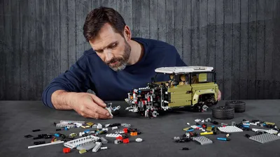От «Дефендера» до Bugatti Chiron: 5 самых сложных машин из Lego