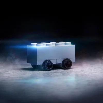 LEGO высмеяла новый автомобиль Tesla и показала собственный дизайн машины  будущего
